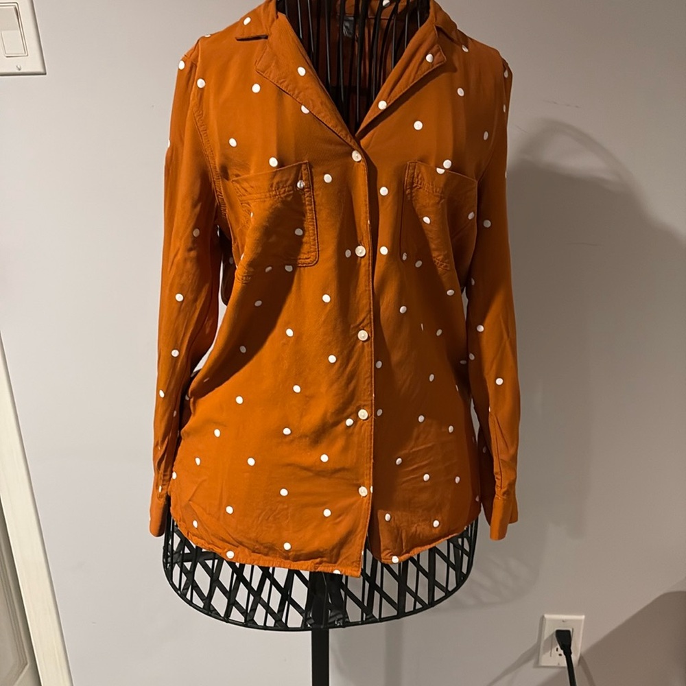 Polka dot top